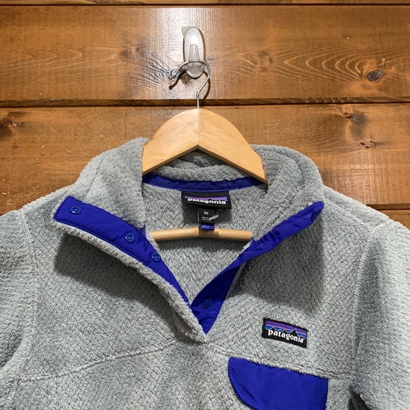 Patagonia Women’s Purple Grey Re-Tool Snap-T Pullover Sweater - Picture 3 of 4